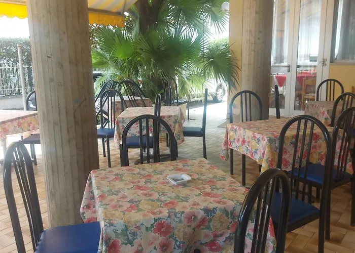 Hotel Holiday Garnì - Pet Friendly Giulianova foto