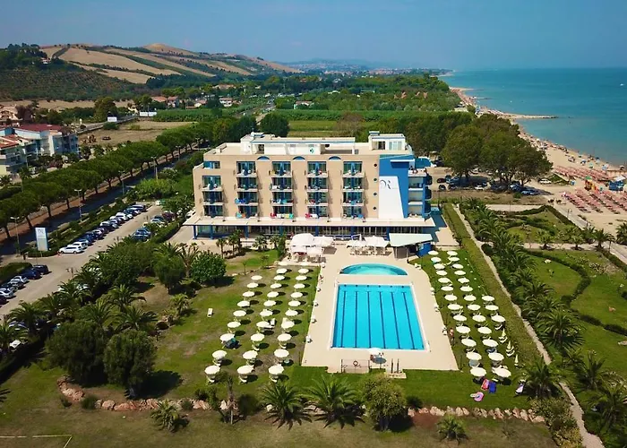 Roses Hotel Roseto Degli Abruzzi photo
